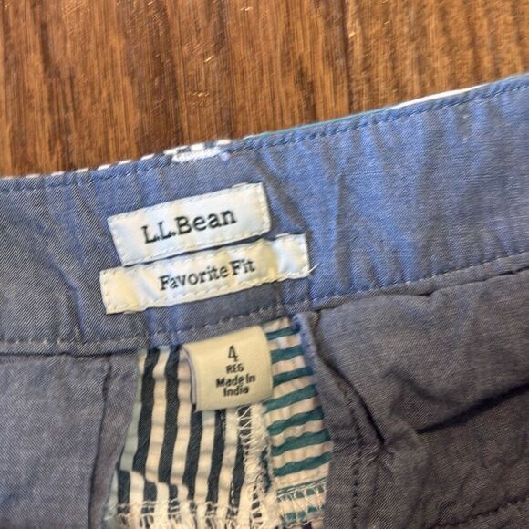 L.L. Bean favorite fit seersucker patchwork Bermuda shorts 4 - Picture 3 of 9